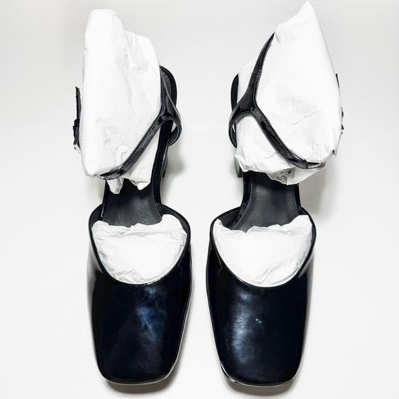 Reformation Melina Platform Heel in Black Patent - Picture 2 of 5